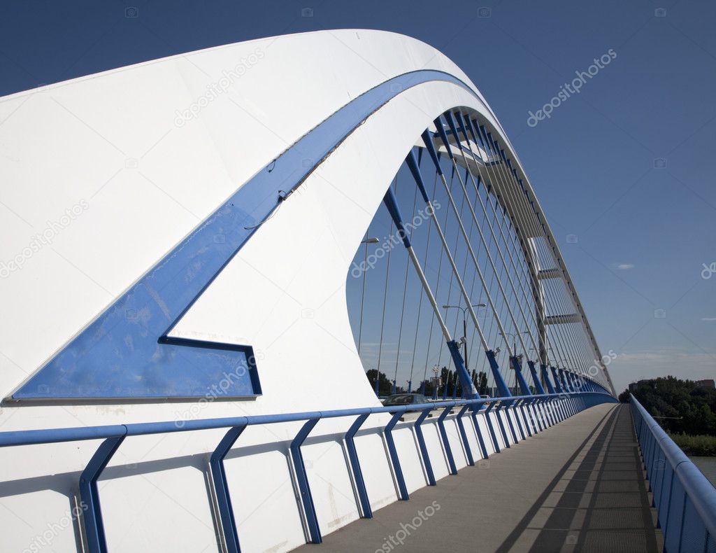 Bratislava - Apollo new arched bridge