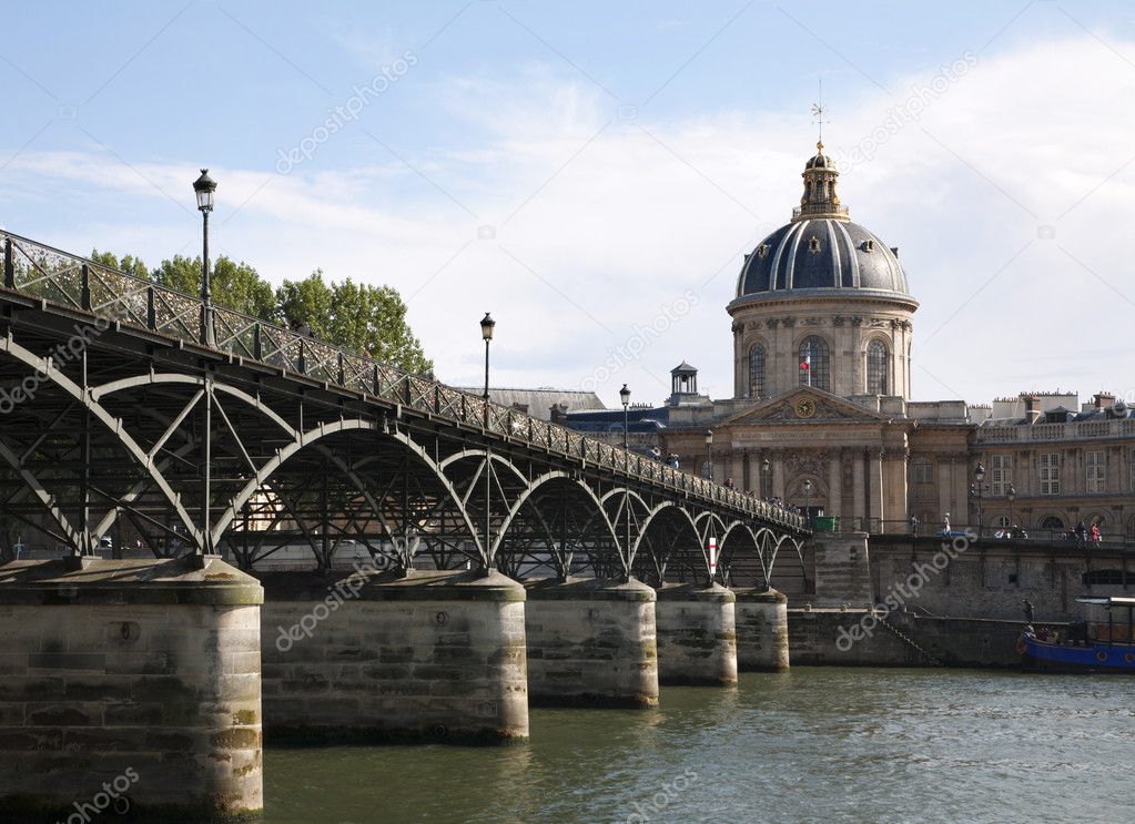 Paris - Pont des Arts and Instutut de France