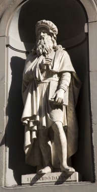 Florence - Leonadro da Vinci statue from Uffizi gallery facade clipart
