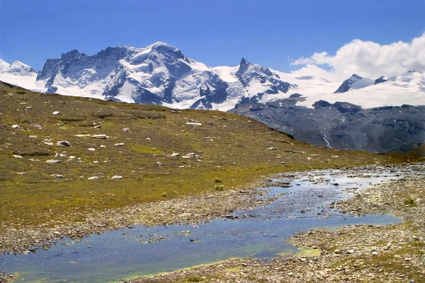 Breithorn csúcs - Alpok Svájc — Stock Fotó