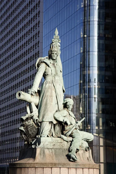 巴黎-防御的雕像 — 图库照片
