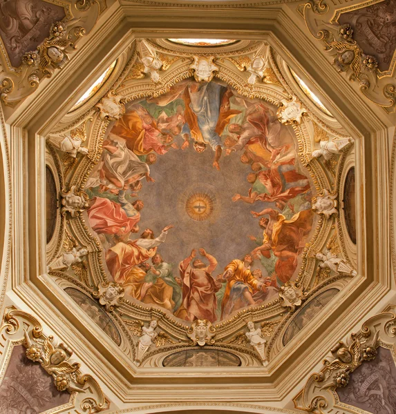 Milan - fresk cappella portinari bir kubbe dan — Stok fotoğraf