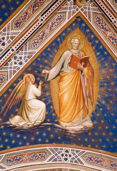 Fresco uit florence kerk - san miniato al monte - st. matthew, de evangelist — Stockfoto
