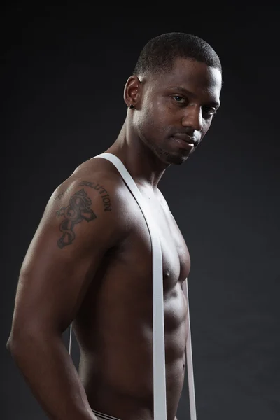 Musculoso hombre negro —  Fotos de Stock