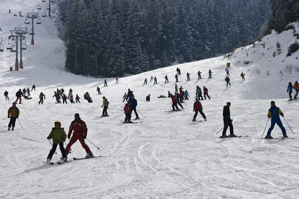 Bansko, a well-known ski resort, ski track, Balkans Bulgaria — Stock Photo, Image