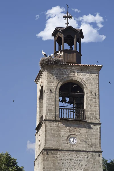 Estación de esquí Bansko, torre del reloj en el cementerio, Bulgaria — Foto de Stock