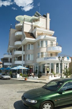 chernomoretz, Karadeniz üzerinde küçük bir kasaba
