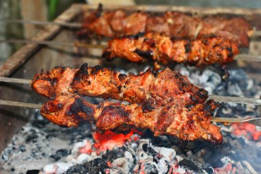 Şiş kebap.