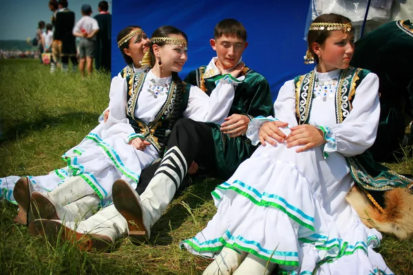 Tatar meisjes en jongens — Stockfoto