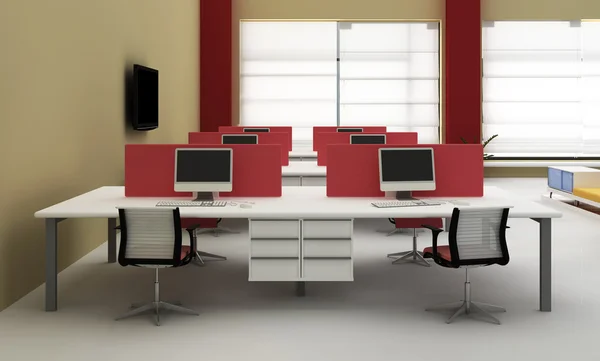 Ufficio interno con scrivanie per uffici di sistema — Foto Stock