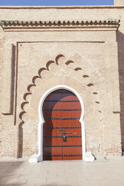 Kapı girişinde koutoubia cami, marrakesh için — Stok fotoğraf