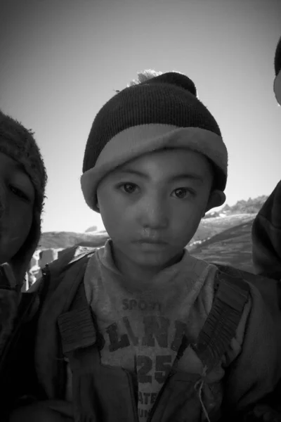 喜马拉雅山儿童 — 图库照片
