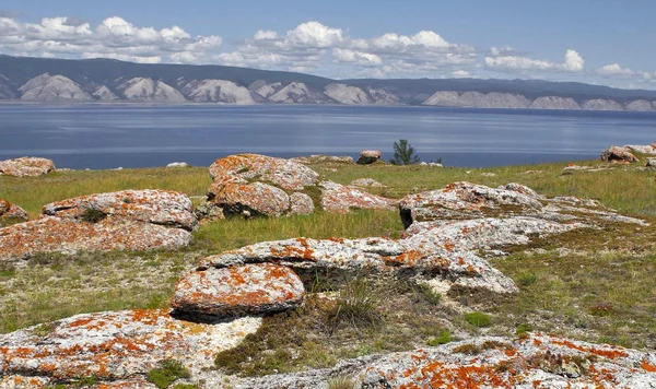 Jezioro Bajkał (wyspie Olkhon) — Zdjęcie stockowe