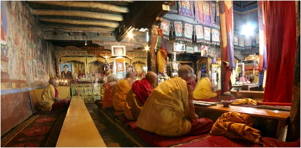 修道院和喜马拉雅山中的体系结构 — 图库照片