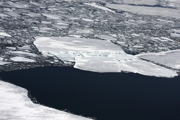 Загадка гори бони Байкал льоду — стокове фото