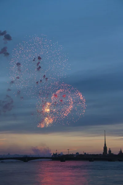 st. petersburg, Rusya Federasyonu, kalbinde havai fişek