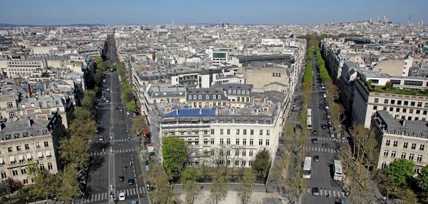 Париж от Триумфальной арки, Франция — стоковое фото