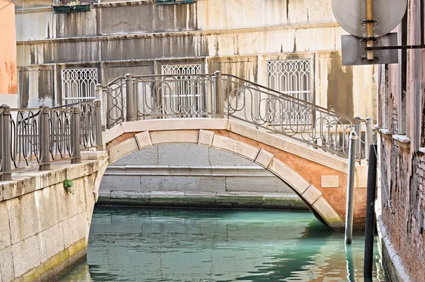 Old Bridge in Venice — Stock Photo, Image