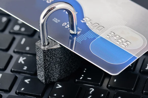 Credit Card, Padlock And Laptop — Stock Photo, Image