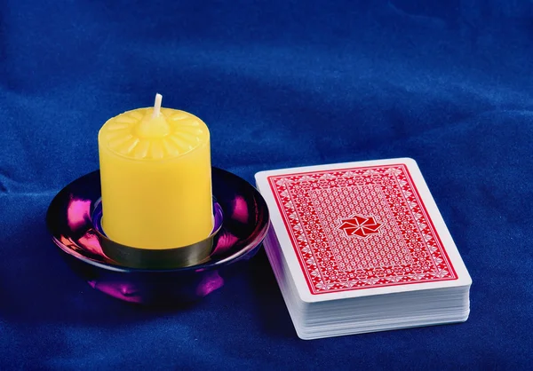 Giocare a carte indietro e candela — Foto Stock