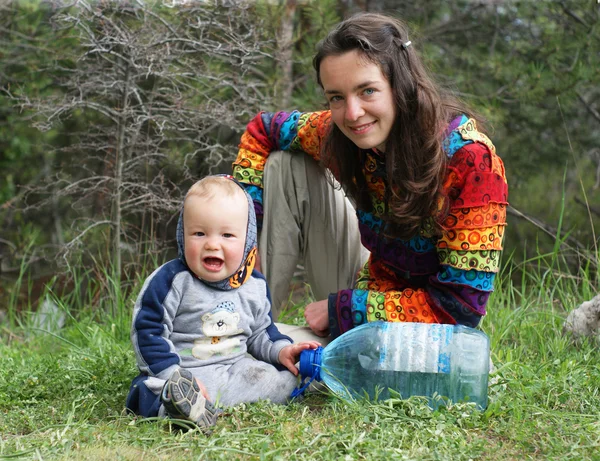 Mother and baby on the nature — Stock Photo, Image