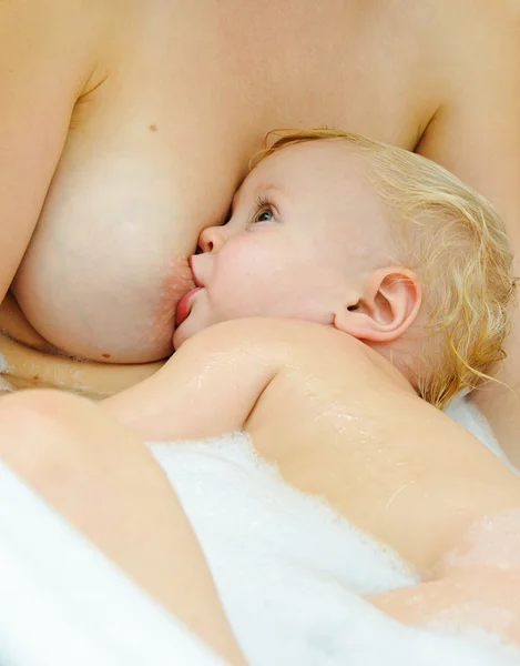Aleitamento materno — Fotografia de Stock
