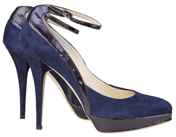 Sapatos de camurça azul isolado com caminhos de recorte — Fotografia de Stock