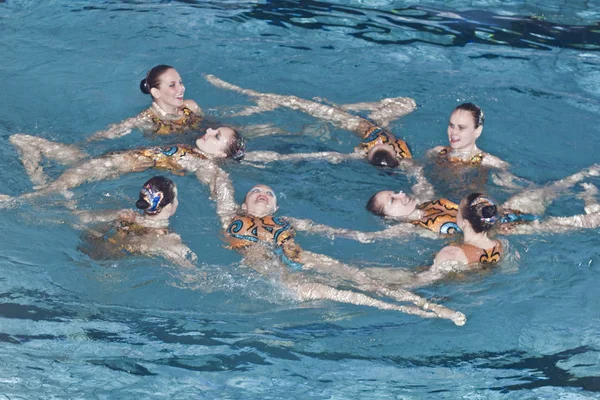 Συγχρονισμένη κολύμβηση — Φωτογραφία Αρχείου