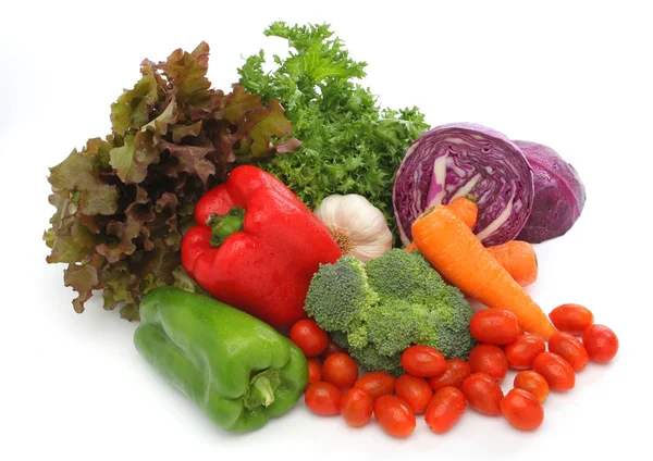 Kleurrijke verse groep van groenten — Stockfoto
