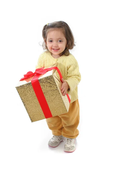 Yürümeye başlayan çocuk Noel hediye — Stok fotoğraf