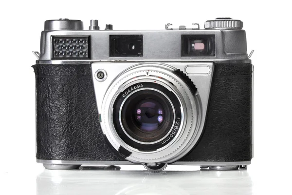 Старая 35-мм камера — стоковое фото
