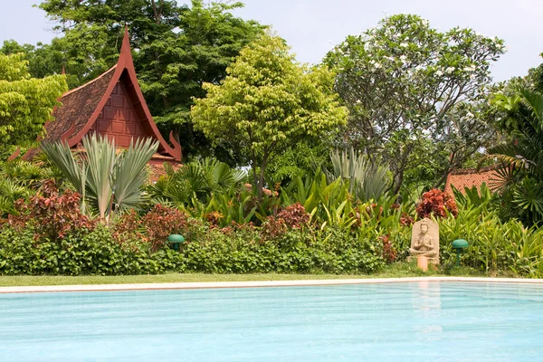 Yüzme Havuzu, Tayland — Stok fotoğraf