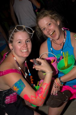 Full moon party