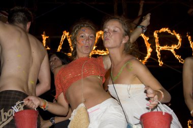 Full moon party