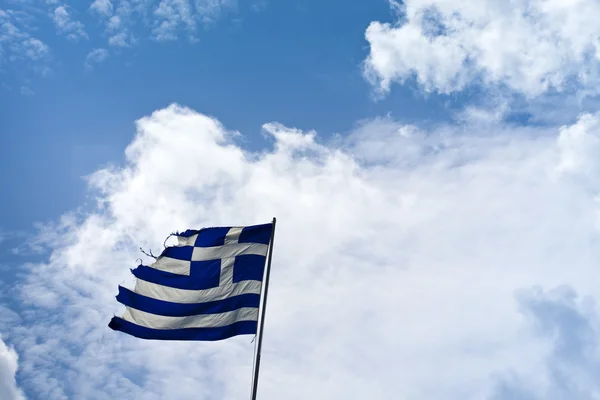 Poszarpane flagi Grecji — Zdjęcie stockowe
