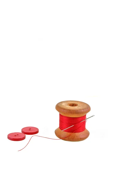 Carretel de fio vermelho — Fotografia de Stock