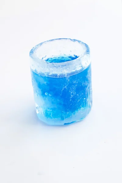 Blau im eiskalten Glas — Stockfoto