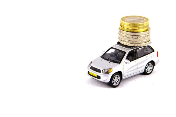 oyuncak araç ve madeni paralar