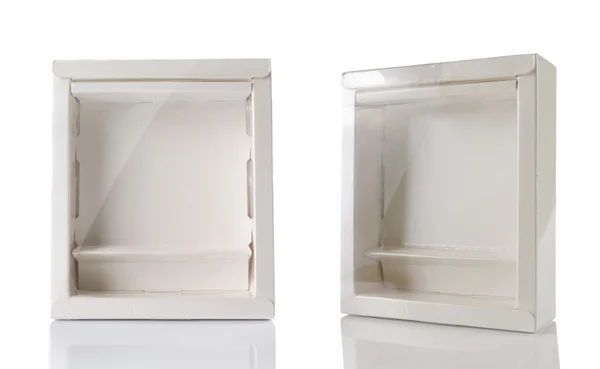 Scatola bianca con finestra di plastica trasparente — Foto Stock
