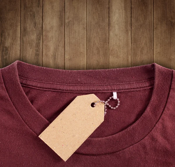 Price tag hang over tshirt — Stock Photo, Image