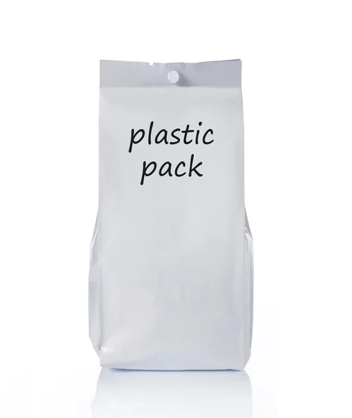 Paquete de alimentos de plástico en blanco — Foto de Stock