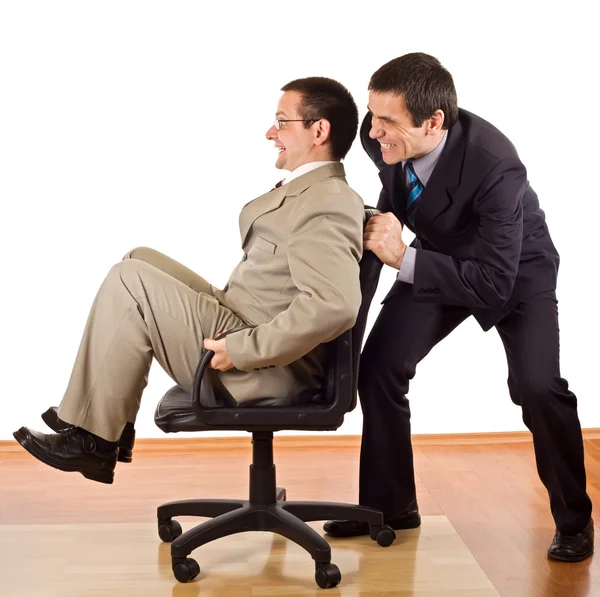 Два бизнесмена расслабляются — стоковое фото