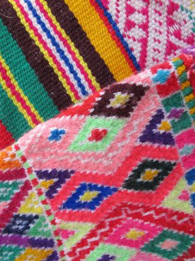 Perulu el yapımı yün kumaş