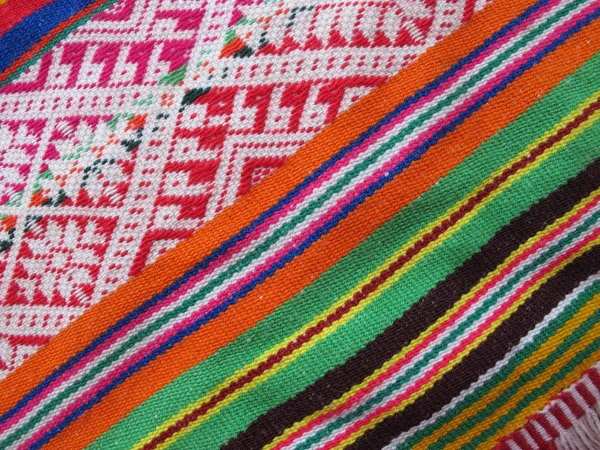 Peruánský ručně vyrábí Vlněné tkaniny — Stock fotografie