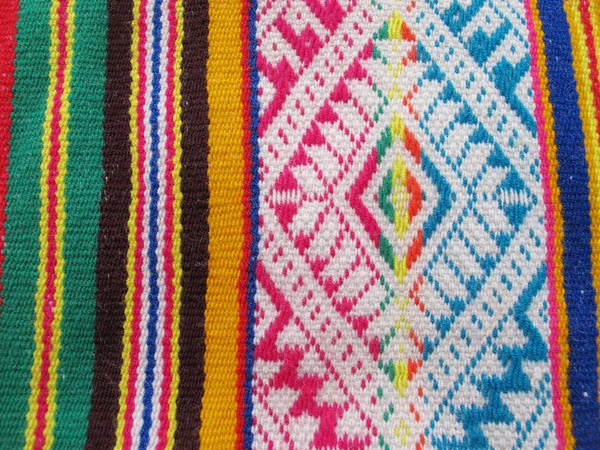 Peruánský ručně vyrábí Vlněné tkaniny — Stock fotografie