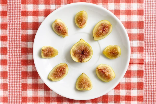 Figs in a Dish — Stock Photo, Image