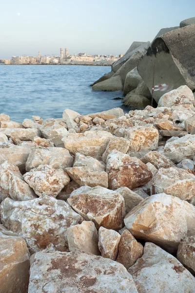 Piedras en la costa —  Fotos de Stock