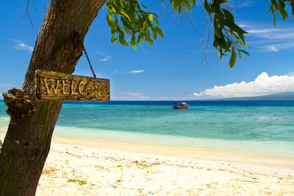 Welcome to paradise beach and sea on island, Gili Islands — Stock Photo, Image