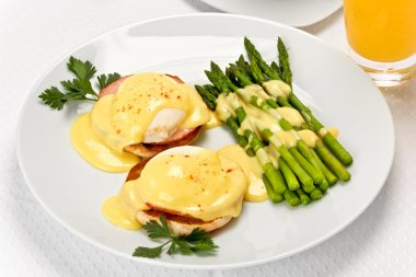 Eggs Benedict clipart