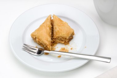 Beyaz tepside baklava